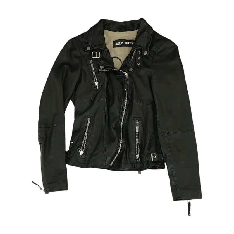 outdoor adventure coatBlack Solid Leather Jacket