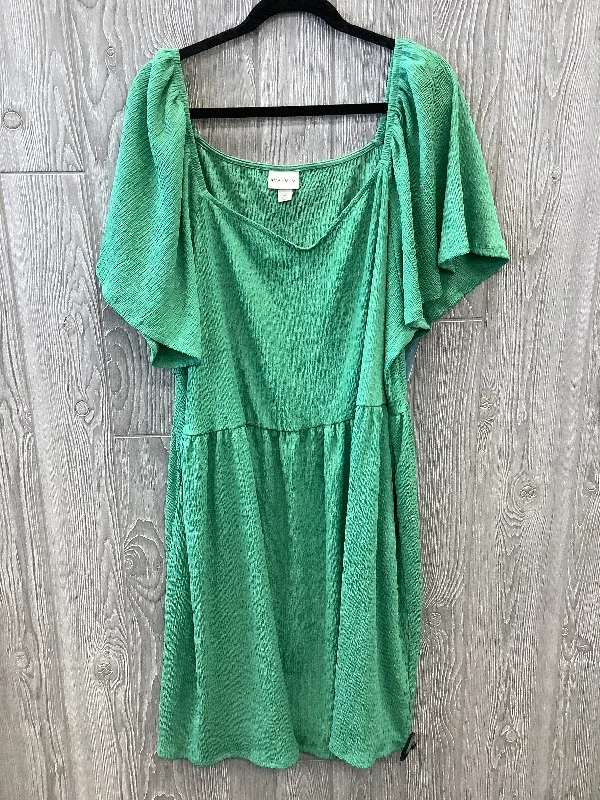 chic shift dressDress Casual Midi By Ava & Viv In Green, Size: 3x