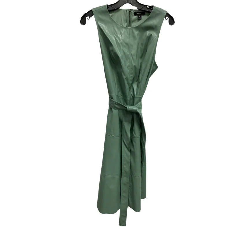 v-neck dressDress Casual Midi By Simply Vera In Green, Size: M