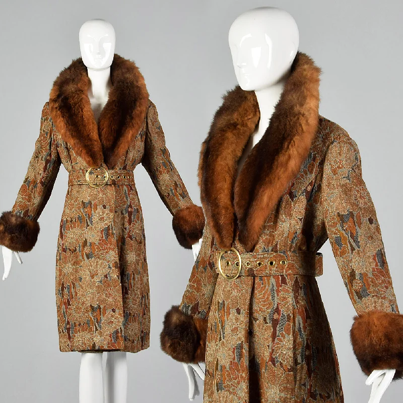 fashionable quilted coat1970s Tapestry Coat with Large Fur Collar