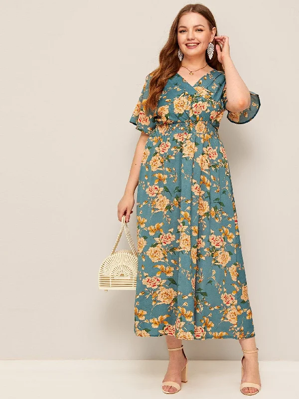 shift dressPlus Shirred Waist Floral Print Surplice Dress