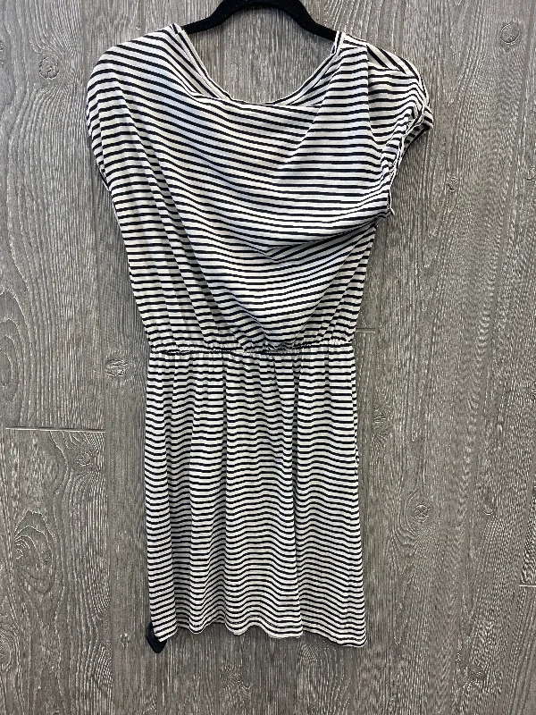 denim dressDress Casual Midi By H&m In Striped Pattern, Size: S